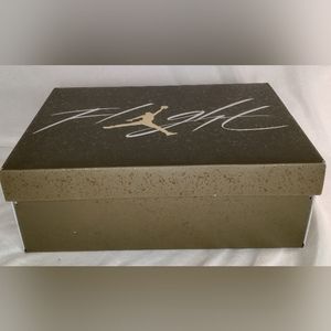 Nike Flight sneaker storage box Air Jordan 4 Retro SE Craft size 11.5